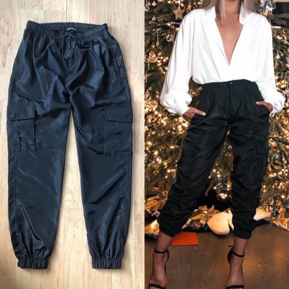 I SAW IT FIRST Pants - I SAW IT FIRST black cargo pants S-M